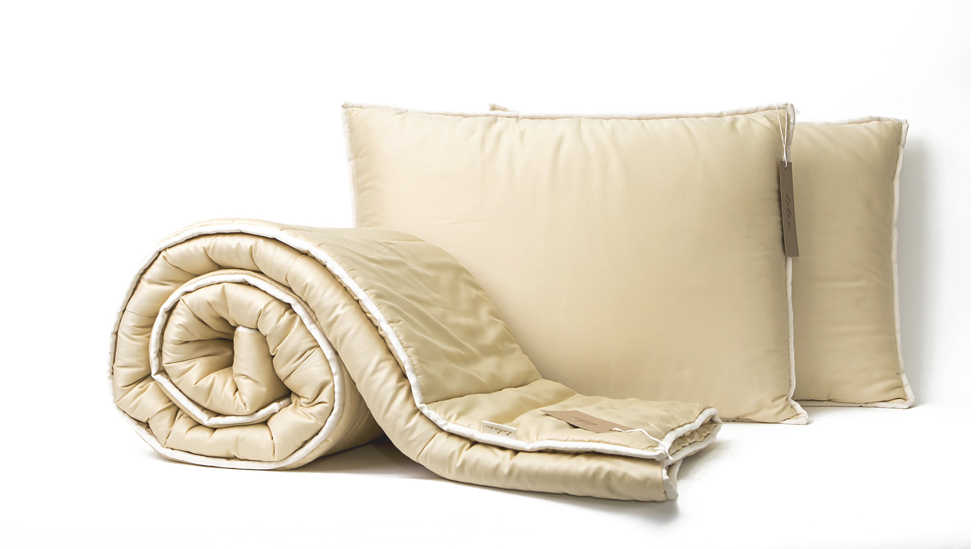 pillow beige 5 red Copy2